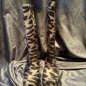 Elegant Animal Print Women's Winter Boots